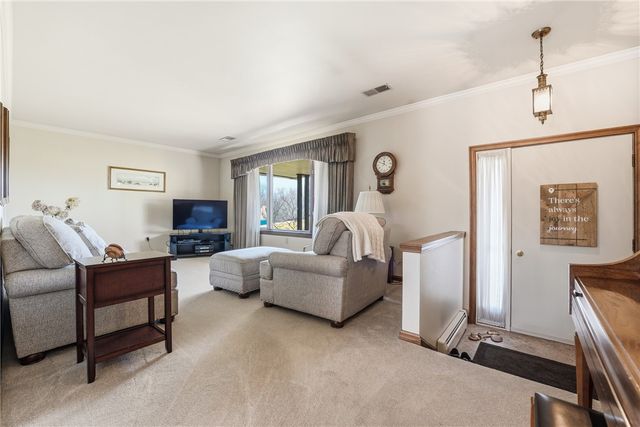 1035 Gameland Road, Donegal, PA 16025