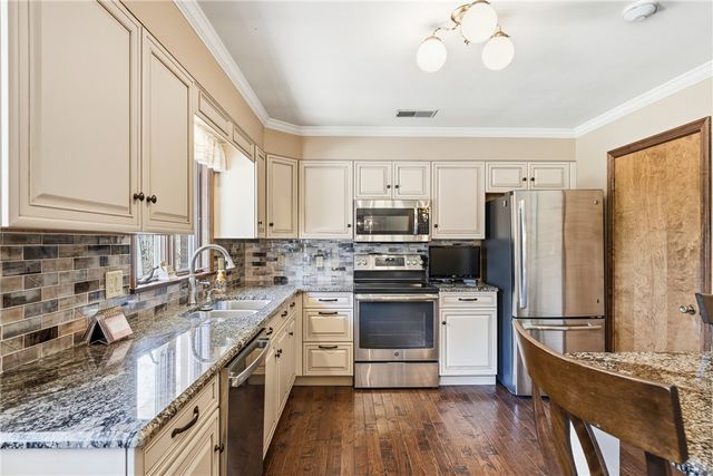 1035 Gameland Road, Donegal, PA 16025