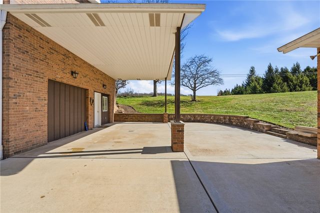 1035 Gameland Road, Donegal, PA 16025