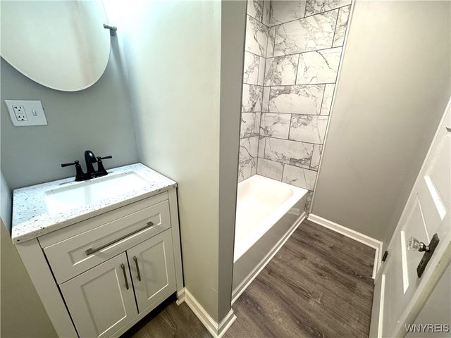 4011 Bell Street, Niagara Falls, NY 14305