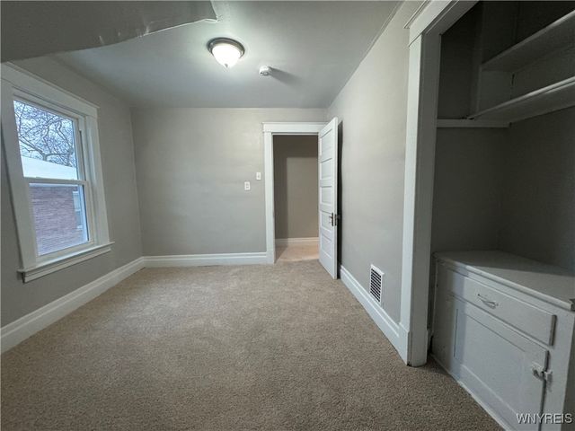 4011 Bell Street, Niagara Falls, NY 14305