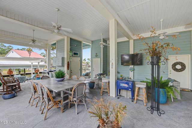 113 Youngswood Loop, Pass Christian, MS 39571