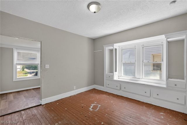 4134 E 142nd Street, Cleveland, OH 44128