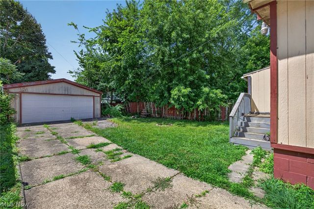 4134 E 142nd Street, Cleveland, OH 44128