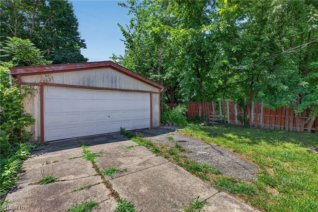 4134 E 142nd Street, Cleveland, OH 44128
