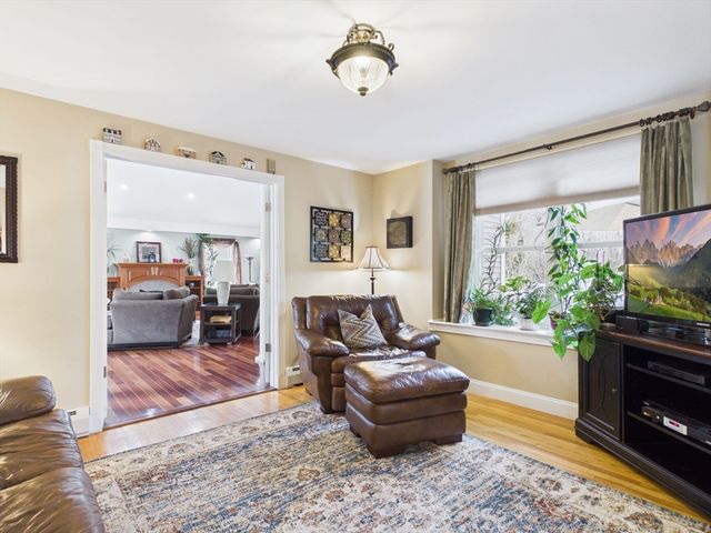 300 Country Hill Dr, Dighton, MA 02764