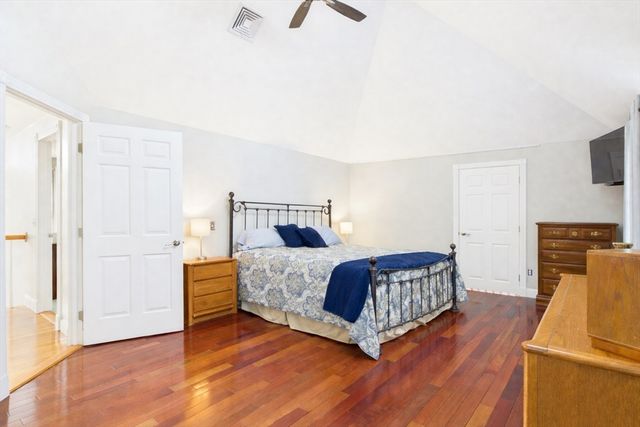 300 Country Hill Dr, Dighton, MA 02764