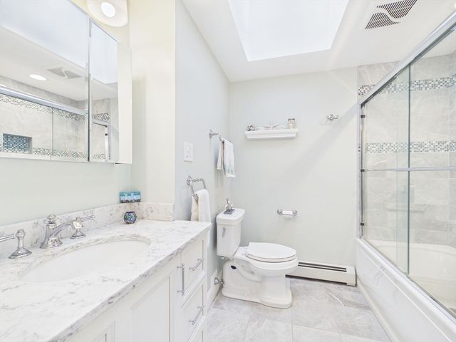 300 Country Hill Dr, Dighton, MA 02764