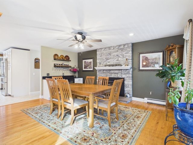 300 Country Hill Dr, Dighton, MA 02764