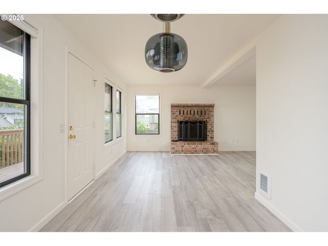 550 Se 58TH Ave, Portland, OR 97215