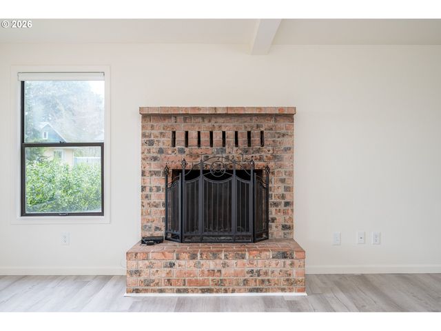 550 Se 58TH Ave, Portland, OR 97215