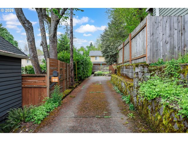 550 Se 58TH Ave, Portland, OR 97215