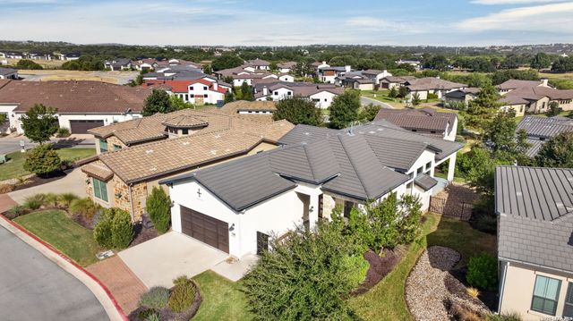 122 Rivalto Dr, Horseshoe Bay, TX 78657