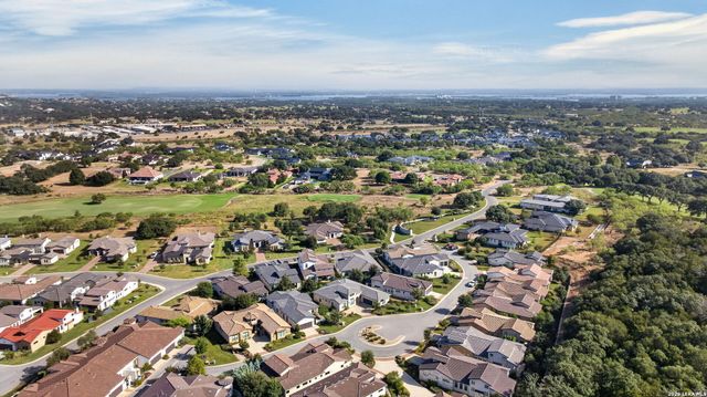 122 Rivalto Dr, Horseshoe Bay, TX 78657