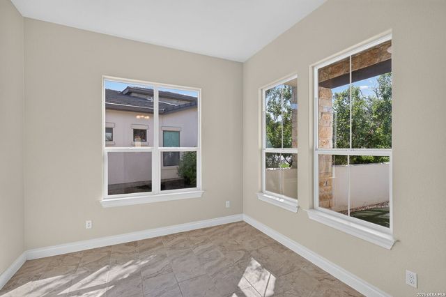 122 Rivalto Dr, Horseshoe Bay, TX 78657