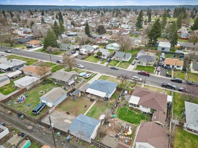 5822 N Elgin St, Spokane, WA 99205