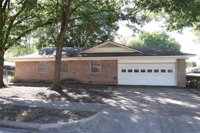 1202 Alamo Lane, Garland, TX 75040