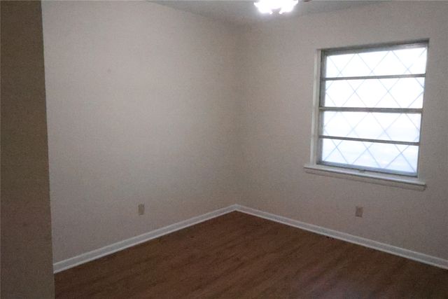 1202 Alamo Lane, Garland, TX 75040