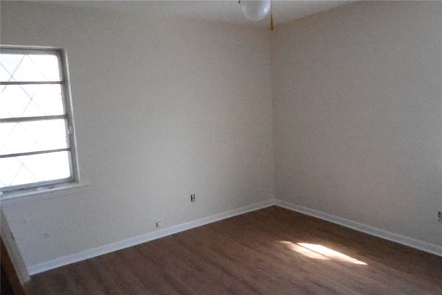 1202 Alamo Lane, Garland, TX 75040