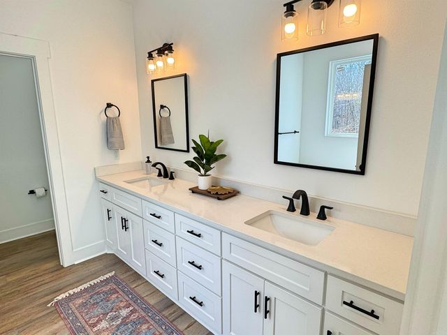 150 Caddy Cove Ln., Mountain View, AR 72560