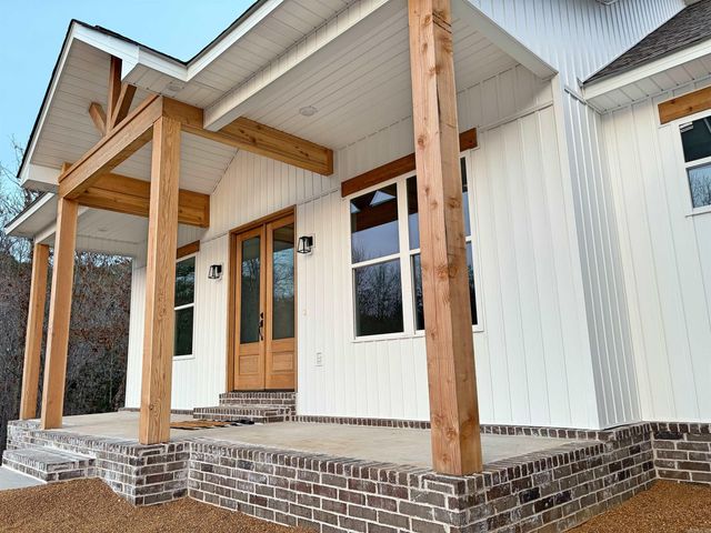 150 Caddy Cove Ln., Mountain View, AR 72560