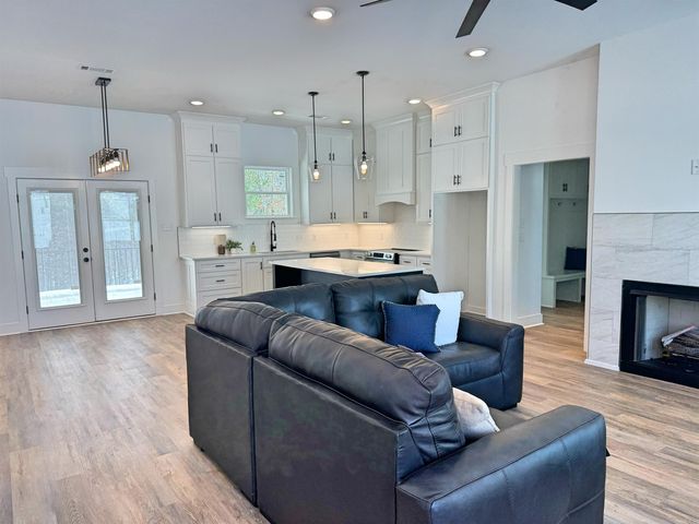 150 Caddy Cove Ln., Mountain View, AR 72560