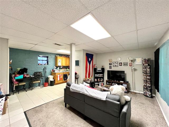 725 W CENTRAL AVENUE, Winter Haven, FL 33880