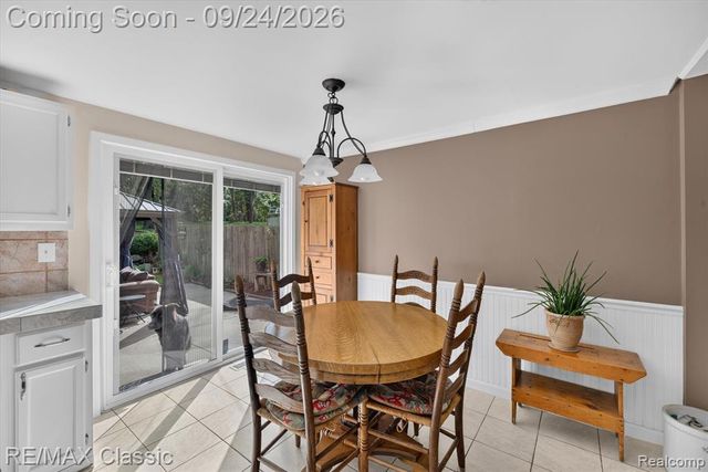 505 E Baker Road, Highland, MI 48357