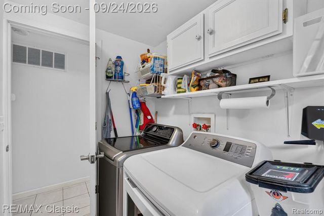 505 E Baker Road, Highland, MI 48357