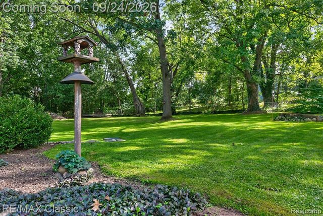 505 E Baker Road, Highland, MI 48357