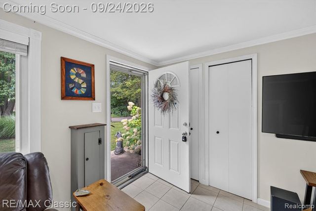505 E Baker Road, Highland, MI 48357