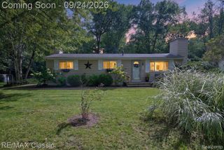 505 E Baker Road, Highland, MI 48357