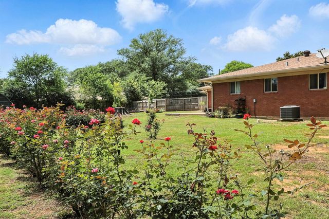 500 W Terrace, Longview, TX 75601