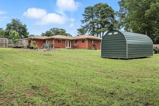 500 W Terrace, Longview, TX 75601