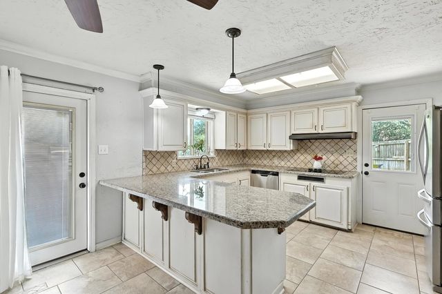 500 W Terrace, Longview, TX 75601