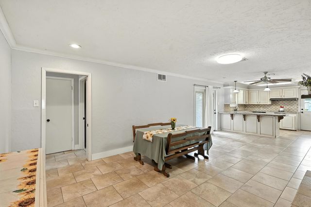 500 W Terrace, Longview, TX 75601