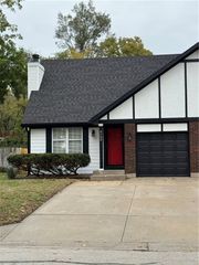 9702 W 61st Street, Shawnee, KS 66203