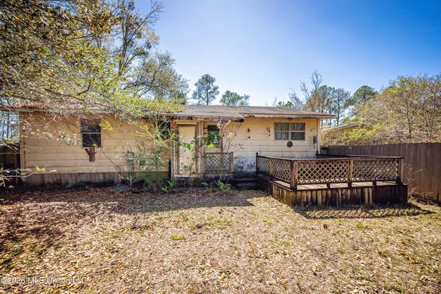 14804 Parker Road, Biloxi, MS 39532