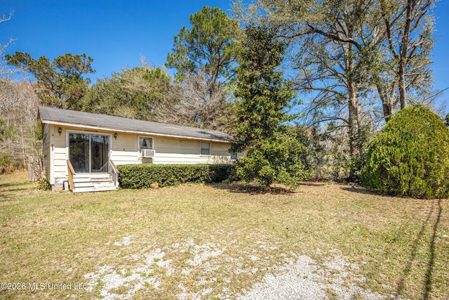 14804 Parker Road, Biloxi, MS 39532