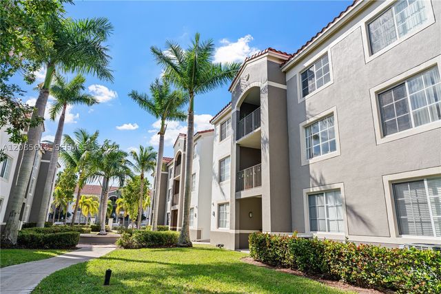 6821 SW 44th St 101, Miami, FL 33155