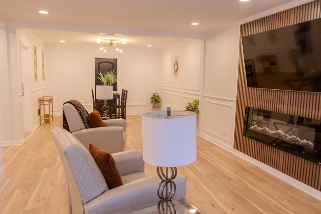 9237 S Justine Street, Chicago, IL 60620