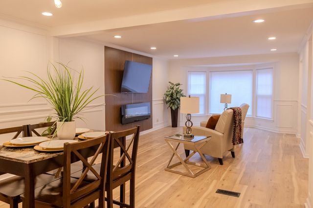 9237 S Justine Street, Chicago, IL 60620