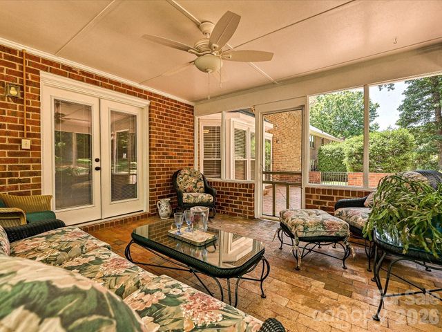 7933 Sunnyvale Lane, Charlotte, NC 28210