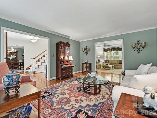 7933 Sunnyvale Lane, Charlotte, NC 28210
