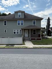 3 Mansfield St A, Framingham, MA 01702