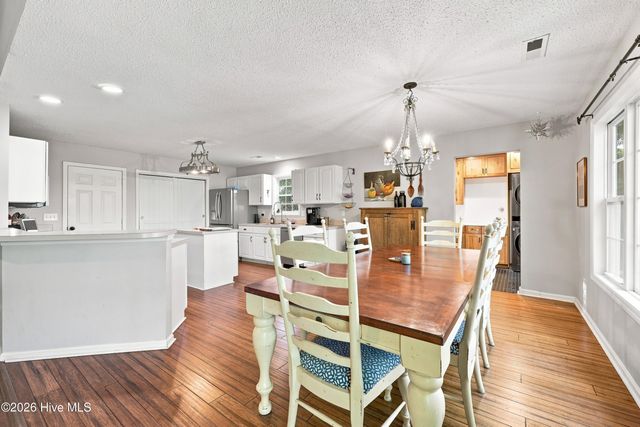 416 Masters Lane, Hampstead, NC 28443