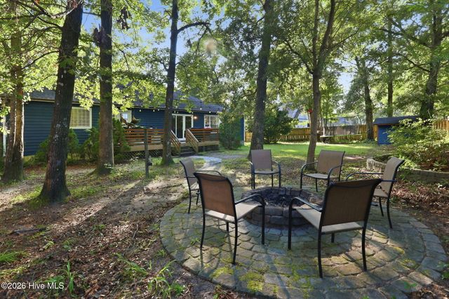 416 Masters Lane, Hampstead, NC 28443