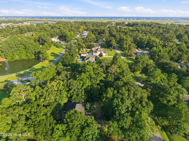 416 Masters Lane, Hampstead, NC 28443