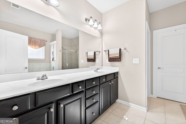 7916 Keepsake Lane, Flowery Branch, GA 30542