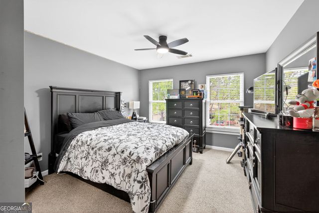 7916 Keepsake Lane, Flowery Branch, GA 30542